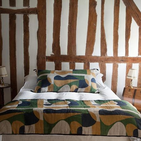 Bed and Breakfast A La Bergerie Онфлёр Номер фото